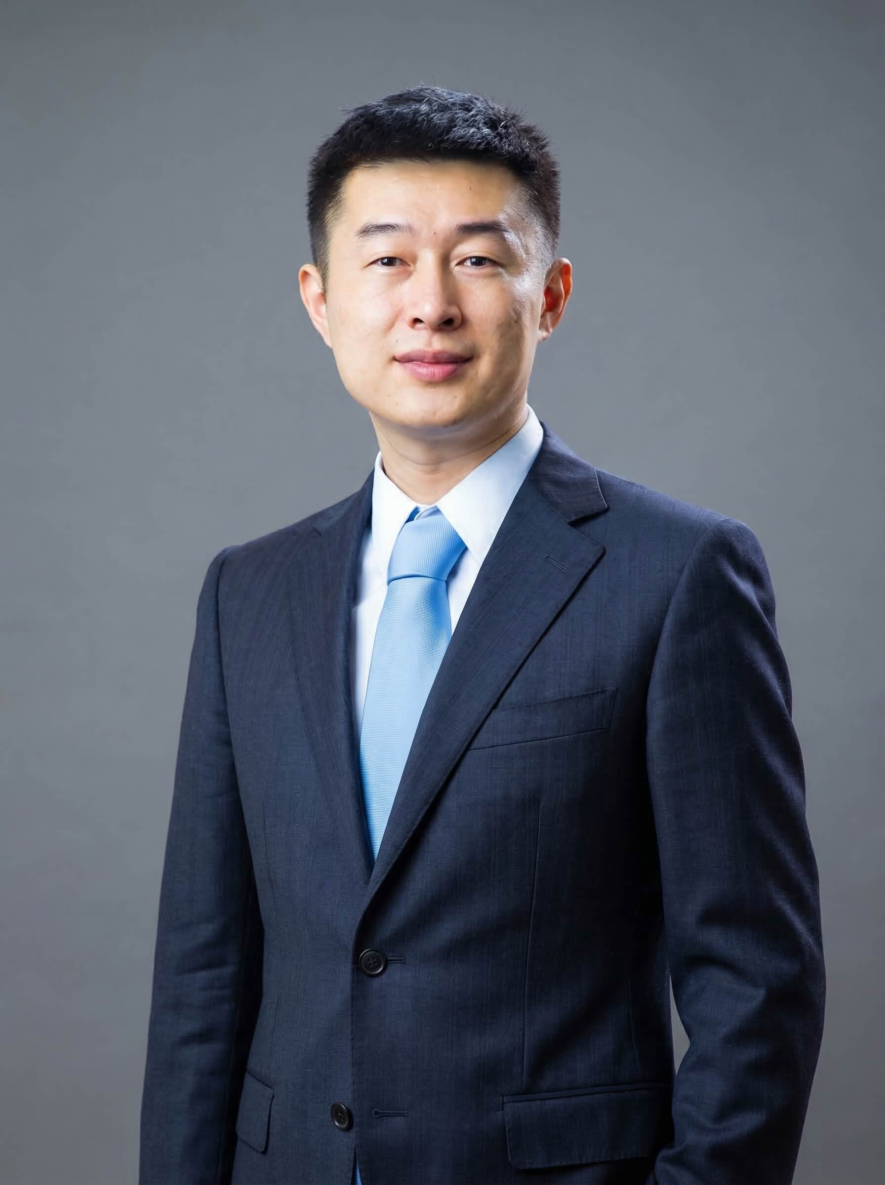 赵华中